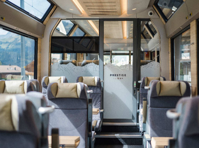 0021_GPX Summer Interior 019_Schoene Aussichten Touristik